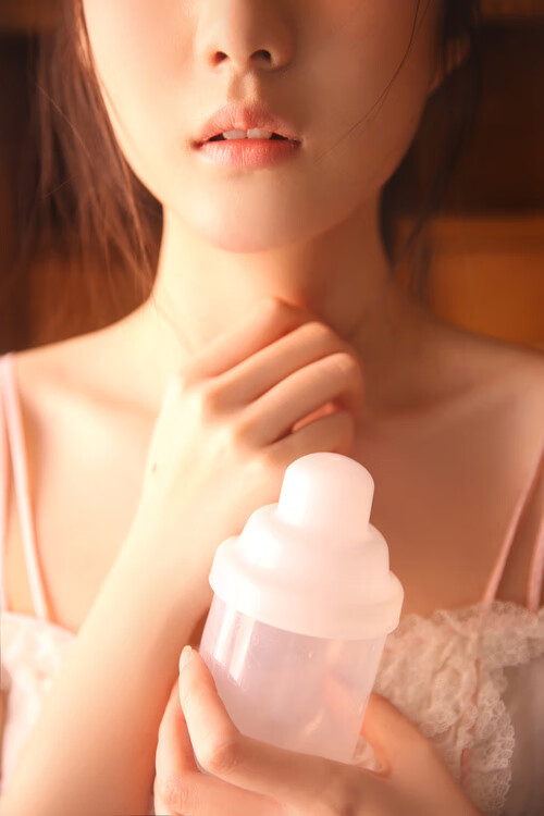 意大利马术队在2024年国际马术联合会障碍赛世界巡回赛中获得团体第五名,展现强大实力。