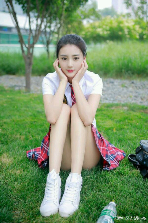 kaiyun官方网站-湖人再次战胜步行者，展现强大实力，3月14日湖人vs步行者全场录制完整