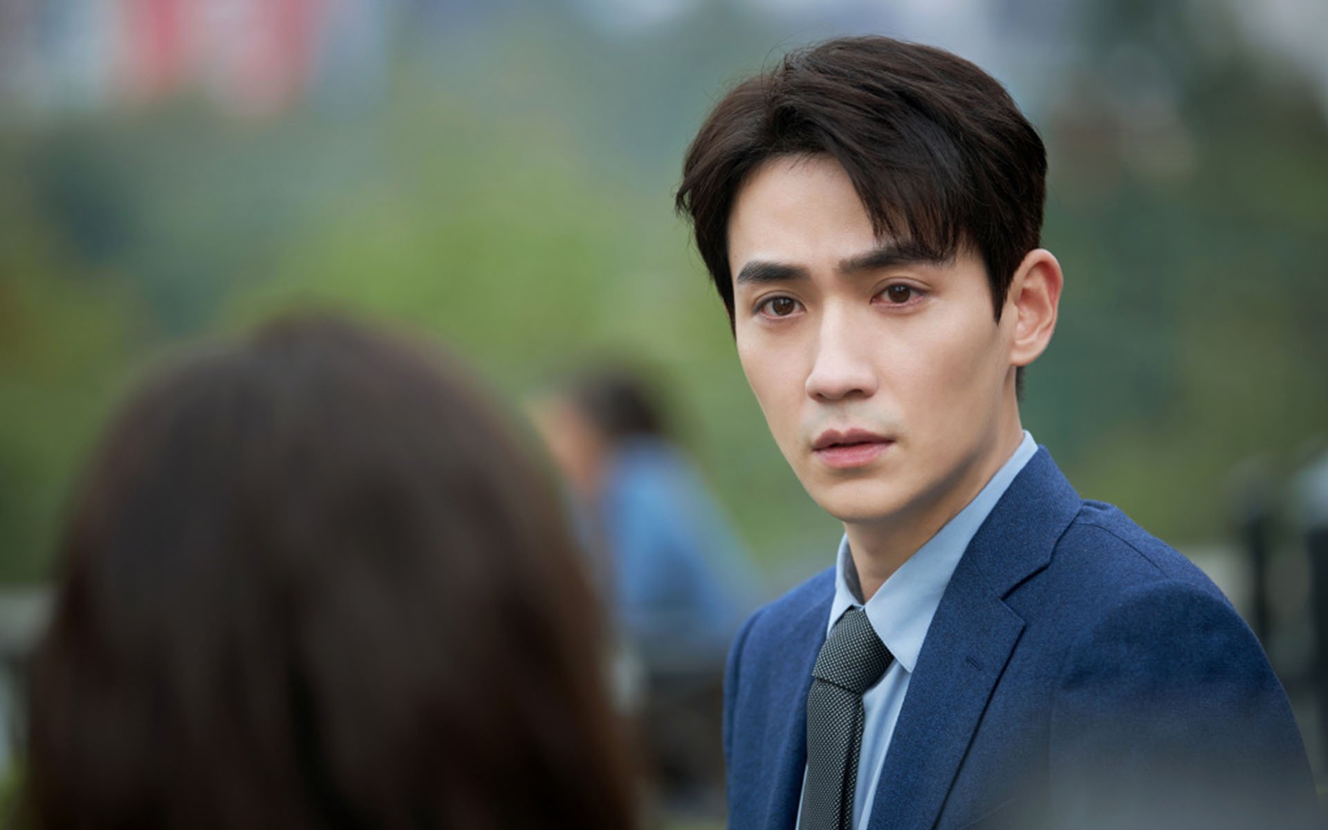 开云·体育官网-足坛新星崭露头角，成为球队关键球员，足球界新星